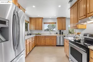 5665 Victoria Ln, Livermore, CA 94550 - Photo 13