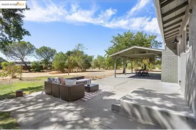 5665 Victoria Ln, Livermore, CA 94550 - Photo 29