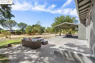 5665 Victoria Ln, Livermore, CA 94550 - Photo 29