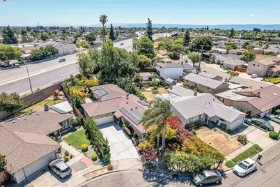 512 Teasdale Pl, Hayward, CA 94544 - Photo 1