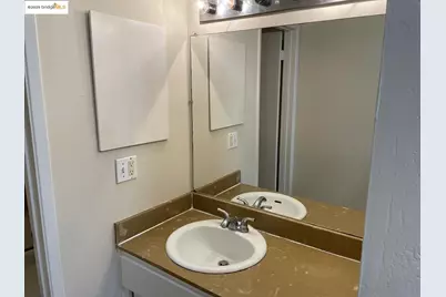 [Address not provided], Emeryville, CA 94608 - Photo 9