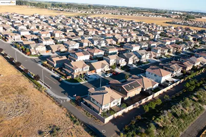 536 Aster St, Vacaville, CA 95688 - Photo 53