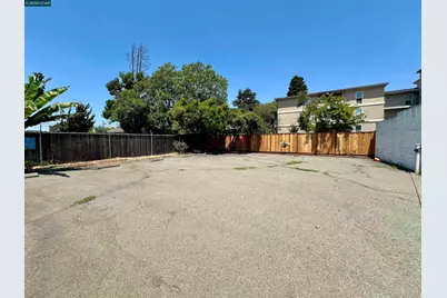 2062 Washington Ave, San Leandro, CA 94577 - Photo 15