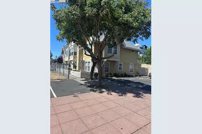 1021 Santa Ines Ct, Oakland, CA 94601 - Photo 3