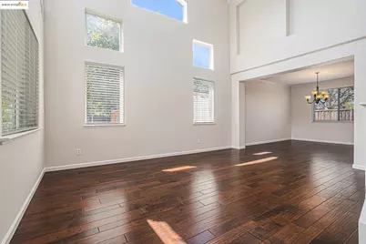 11 Pinenut Ct, Oakley, CA 94561 - Photo 9