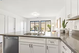 3334 Solomon Ln, Alameda, CA 94502 - Photo 15