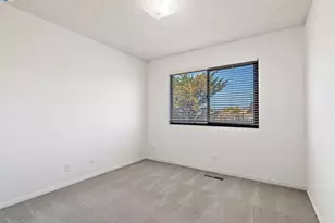 3334 Solomon Ln, Alameda, CA 94502 - Photo 33