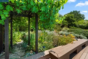 275 Gil Blas Rd, Danville, CA 94526 - Photo 37