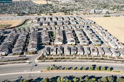 1412 Sanctuary St, Pittsburg, CA 94565 - Photo 7