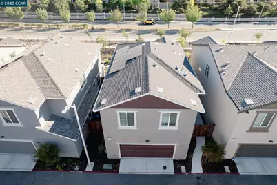 1412 Sanctuary St, Pittsburg, CA 94565 - Photo 9