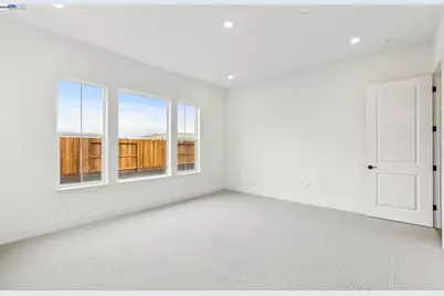 [Address not provided], Manteca, CA 95337 - Photo 19