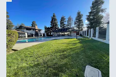 2416 Shadow Ln #74, Antioch, CA 94509 - Photo 21