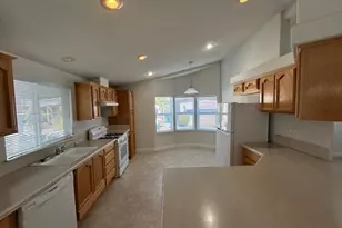 27949 Pueblo Serena, Hayward, CA 94545 - Photo 3