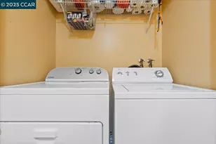 1063 Foxchase Dr, San Jose, CA 95123 - Photo 13