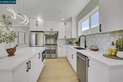 34926 Moina Shaiq Common, Fremont, CA 94555 - Photo 11