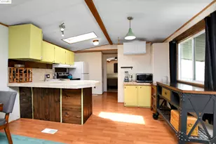 3638 Hawthorne Dr, Bethel Island, CA 94511 - Photo 5