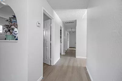 512 Teasdale Pl, Hayward, CA 94544 - Photo 17