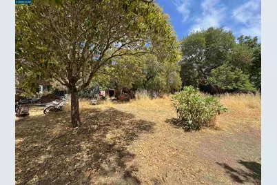 22490 Bayview Ave, Hayward, CA 94541 - Photo 13