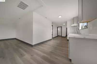 1604 57th Ave, Oakland, CA 94621 - Photo 5