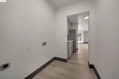 1604 57th Ave, Oakland, CA 94621 - Photo 19