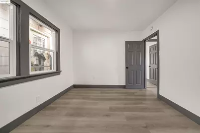 1604 57th Ave, Oakland, CA 94621 - Photo 17