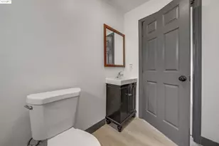 1604 57th Ave, Oakland, CA 94621 - Photo 13