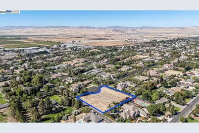 8485 Ranch Rd, Tracy, CA 95304 - Photo 15