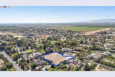 8485 Ranch Rd, Tracy, CA 95304 - Photo 17