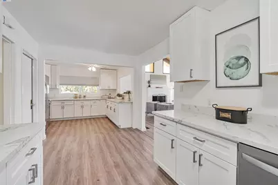 2884 Rose St, Stockton, CA 95203 - Photo 27