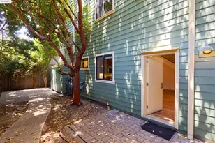 1565 32nd St, Oakland, CA 94608 - Photo 31