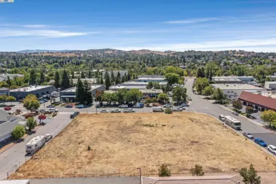 3595 Utah St, Pleasanton, CA 94566 - Photo 3