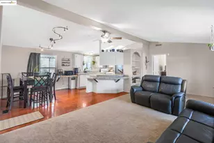 16711 Marsh Creek Rd, Clayton, CA 94517 - Photo 11