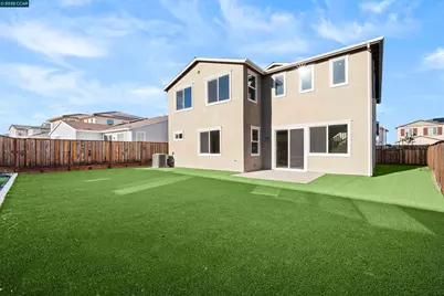 5541 Promontory Way, Antioch, CA 94531 - Photo 11