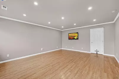 31518 Medinah St, Hayward, CA 94544 - Photo 15