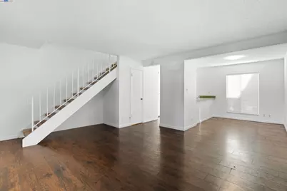 2067 Olivera Rd #B, Concord, CA 94520 - Photo 3