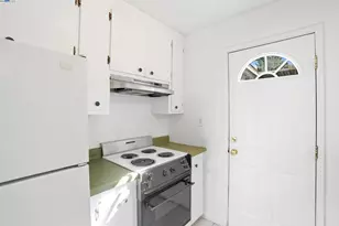 2067 Olivera Rd, Concord, CA 94520 - Photo 7