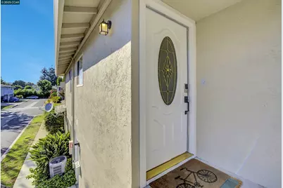 1356 Del Rio Cir #D, Concord, CA 94518 - Photo 27