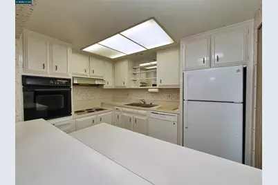 1413 Ptarmigan Drive #3, Walnut Creek, CA 94595 - Photo 23