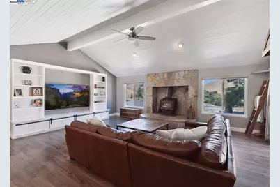 8191 Highland Rd, Livermore, CA 94551 - Photo 17