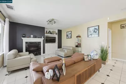 5004 Star Mine Way, Antioch, CA 94531 - Photo 17