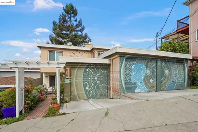 829 Vermont St, Oakland, CA 94610 - Photo 1