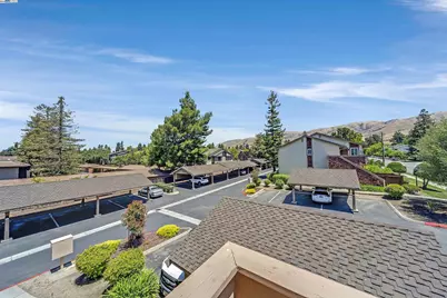 136 Hackamore Ln, Fremont, CA 94539 - Photo 5