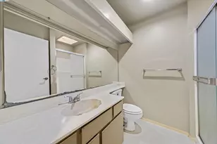 136 Hackamore Ln, Fremont, CA 94539 - Photo 19