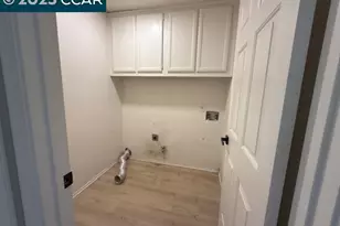 528 Dohrmann Ln, Pinole, CA 94564 - Photo 13