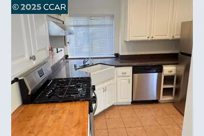 528 Dohrmann Ln, Pinole, CA 94564 - Photo 7