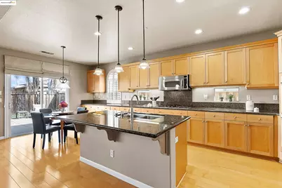 5282 Fern Ridge Cir, Discovery Bay, CA 94505 - Photo 13