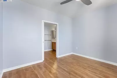 340 29th Ave. #207, Oakland, CA 94601 - Photo 13