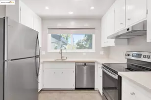 2011 Regis Dr, Davis, CA 95618 - Photo 13