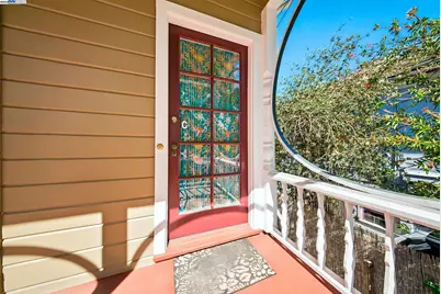 1523 Verdi St, Alameda, CA 94501 - Photo 3