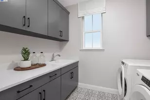 339 Bobby Glen, Mountain House, CA 95391 - Photo 11